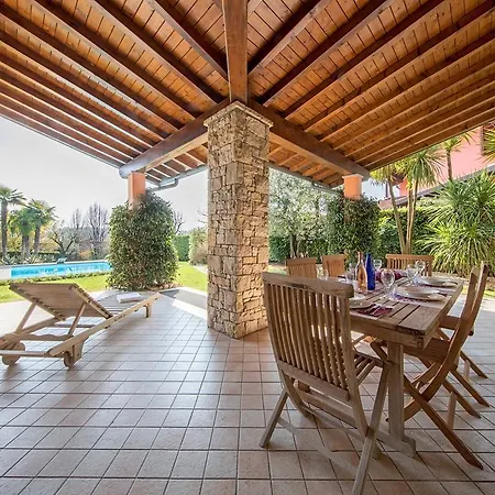Villa Camilla